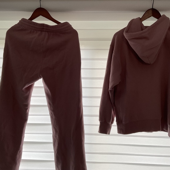 Aritzia Cozy Fleece Set - Picture 2 of 4